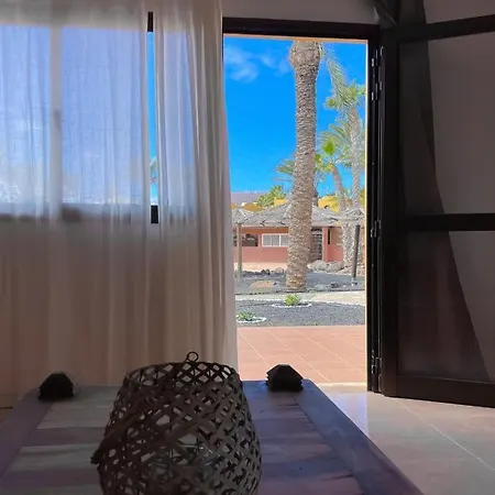 Aurora House * 科拉雷侯