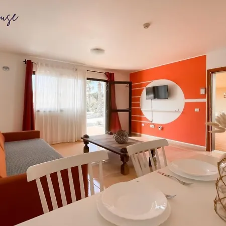 Aurora House *
