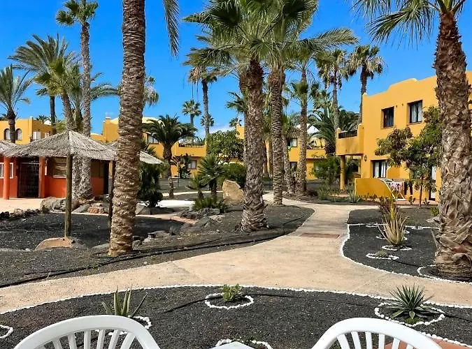 Aurora House דירה